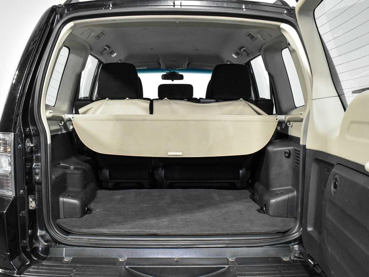 Митсубиши Паджеро б/у, 2013, Автоматическая. Фото: #16