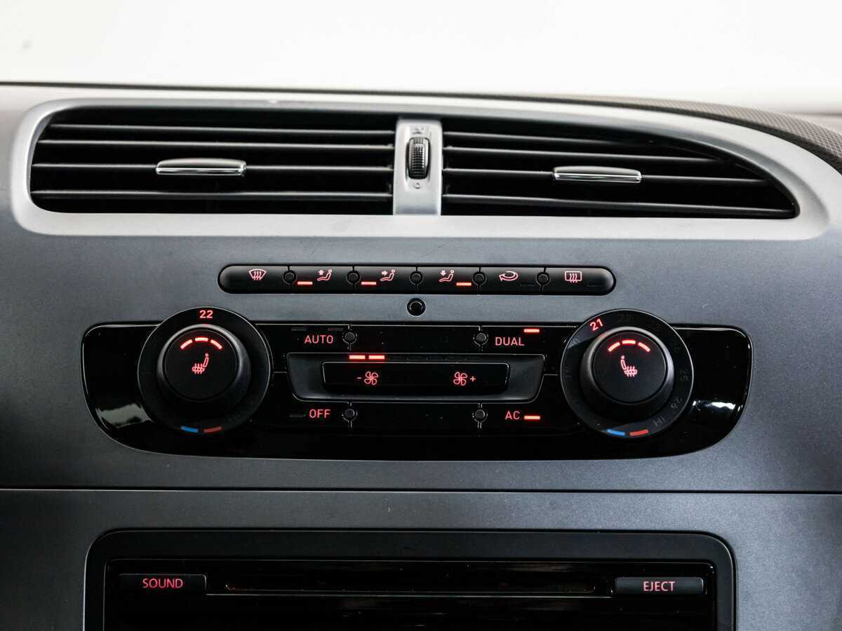 Сеат Леон б/у, 2012, Роботизированная. Фото: #13