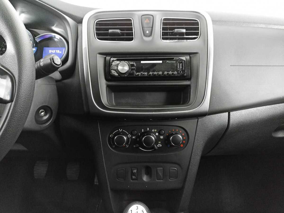 Рено Сандеро б/у, 2014, Механическая. Фото: #13