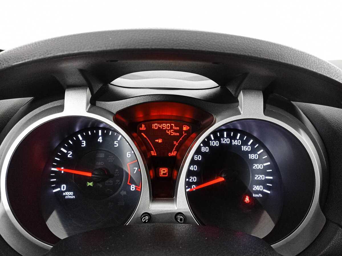 Ниссан Жук б/у, 2013, Вариатор. Фото: #9