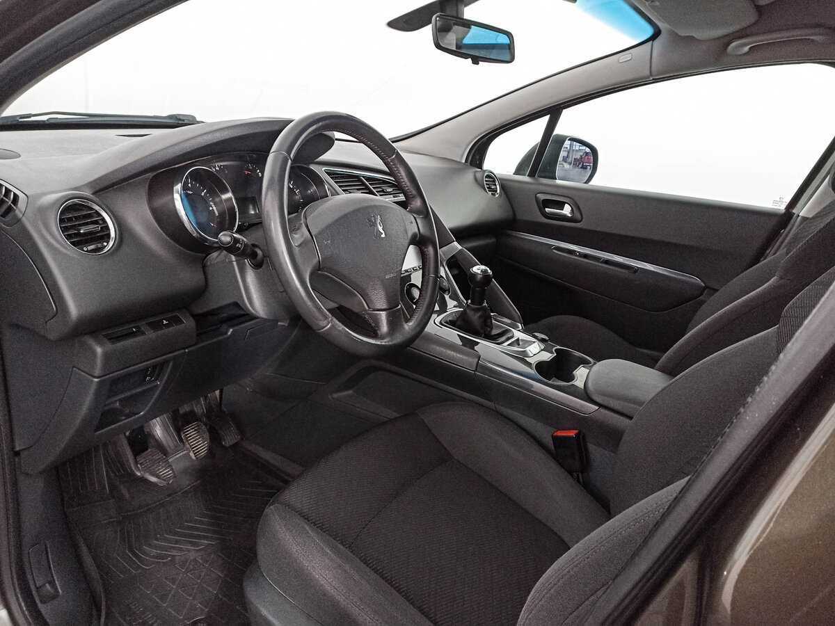 Пежо 3008 б/у, 2012, Механическая. Фото: #12