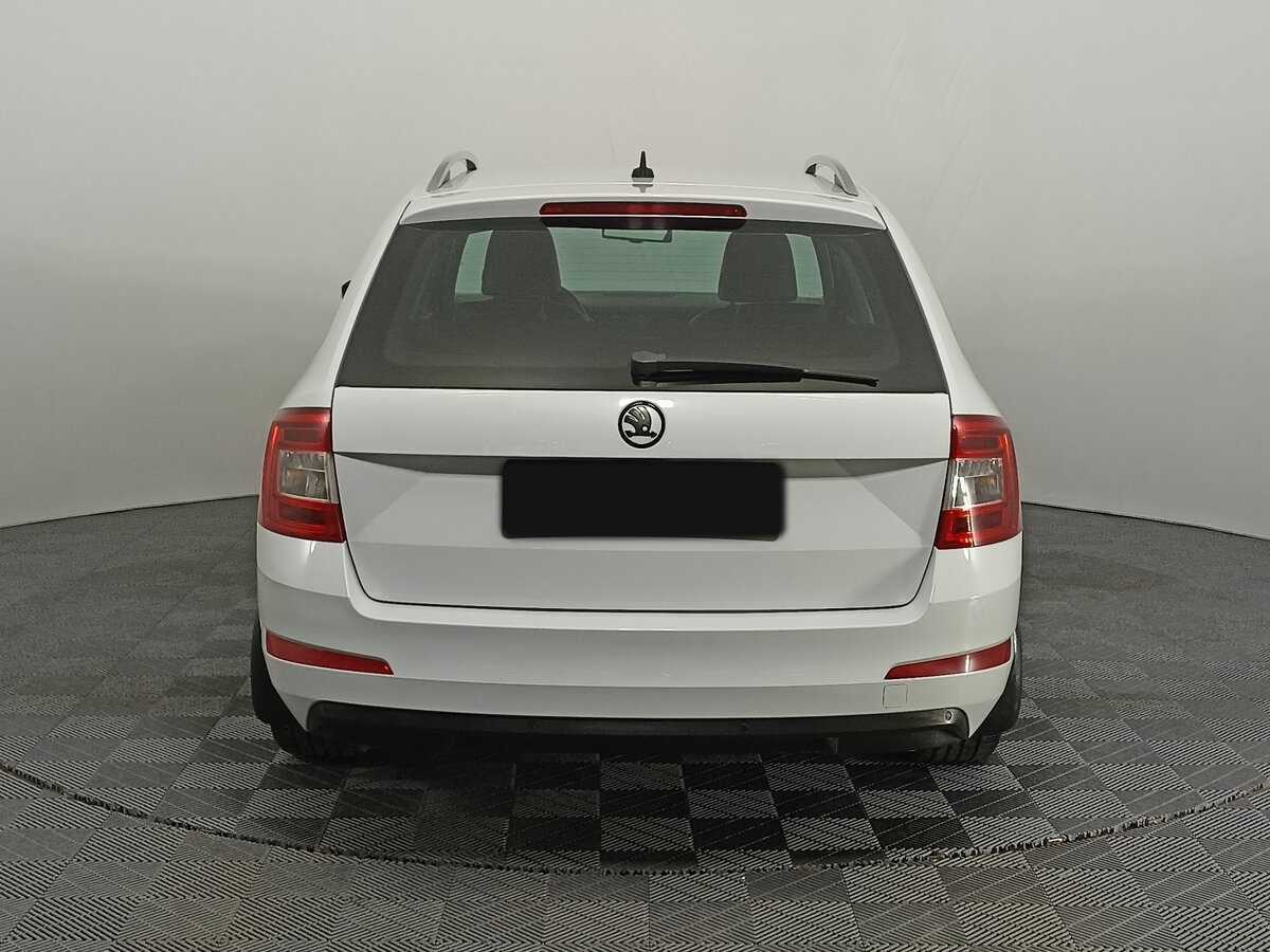 Шкода Октавия б/у, 2015, Роботизированная. Фото: #5