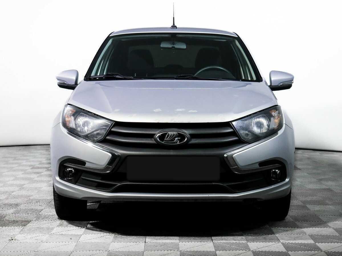 Лада (ВАЗ) Гранта б/у, 2018, Механическая. Фото: #1