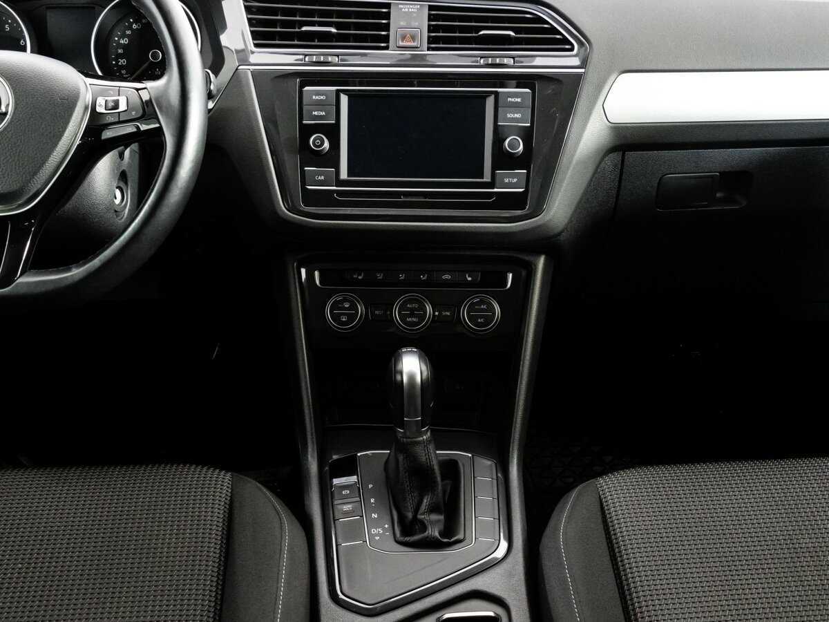 Фольксваген Тигуан б/у, 2017, Роботизированная. Фото: #11