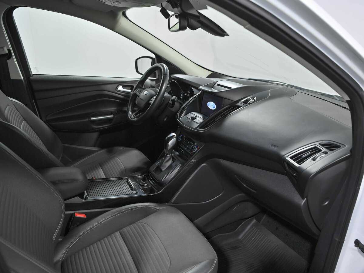 Форд Куга б/у, 2018, Автоматическая. Фото: #16