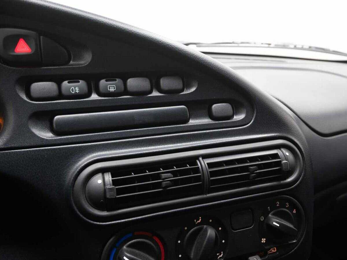 Шевроле Нива б/у, 2012, Механическая. Фото: #17