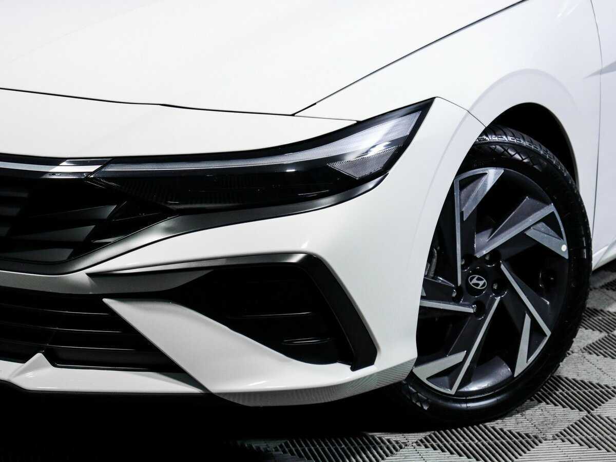 Хендай Елантра б/у, 2023, Вариатор. Фото: #15