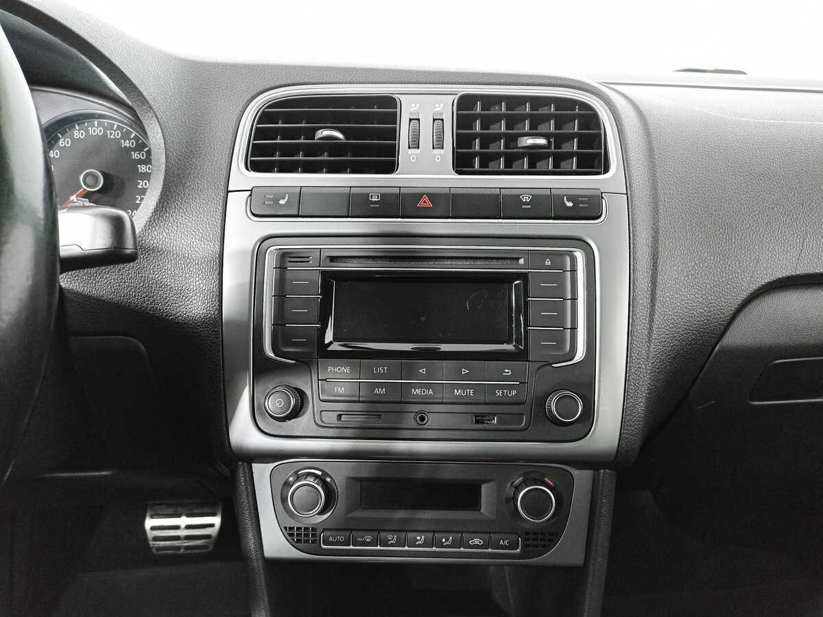 Фольксваген Поло б/у, 2016, Автоматическая. Фото: #14