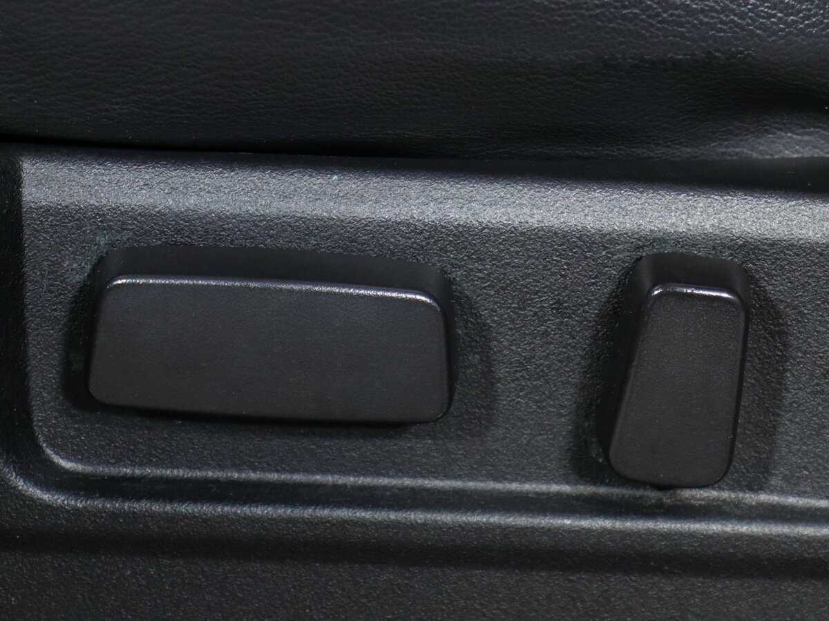 Митсубиши Паджеро Спорт б/у, 2012, Автоматическая. Фото: #12