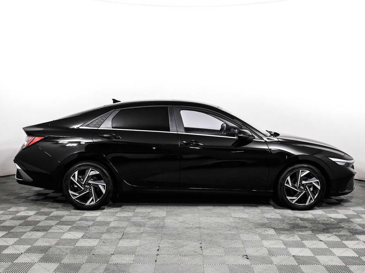 Хендай Елантра б/у, 2024, Вариатор. Фото: #3