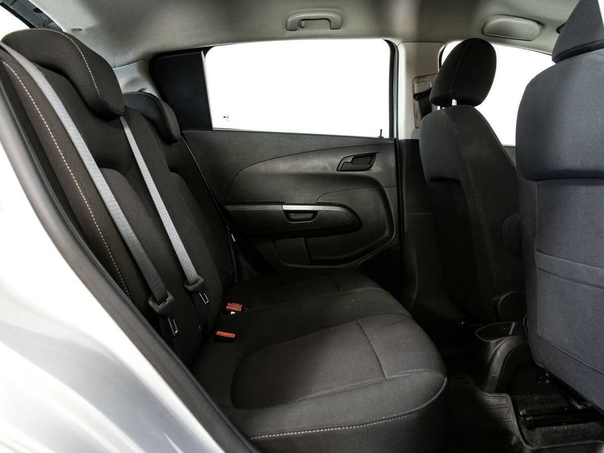 Шевроле Авео б/у, 2013, Автоматическая. Фото: #17