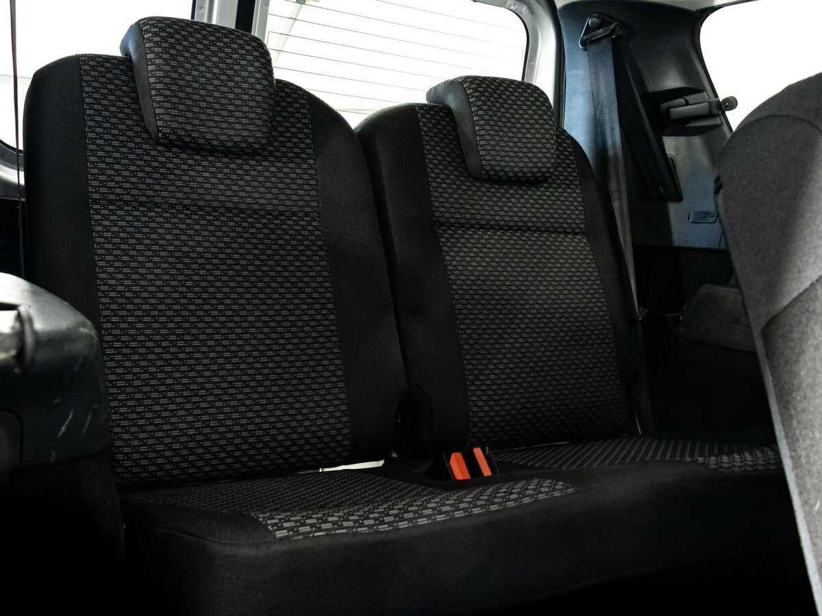 Лада (ВАЗ) Ларгус б/у, 2014, Механическая. Фото: #11