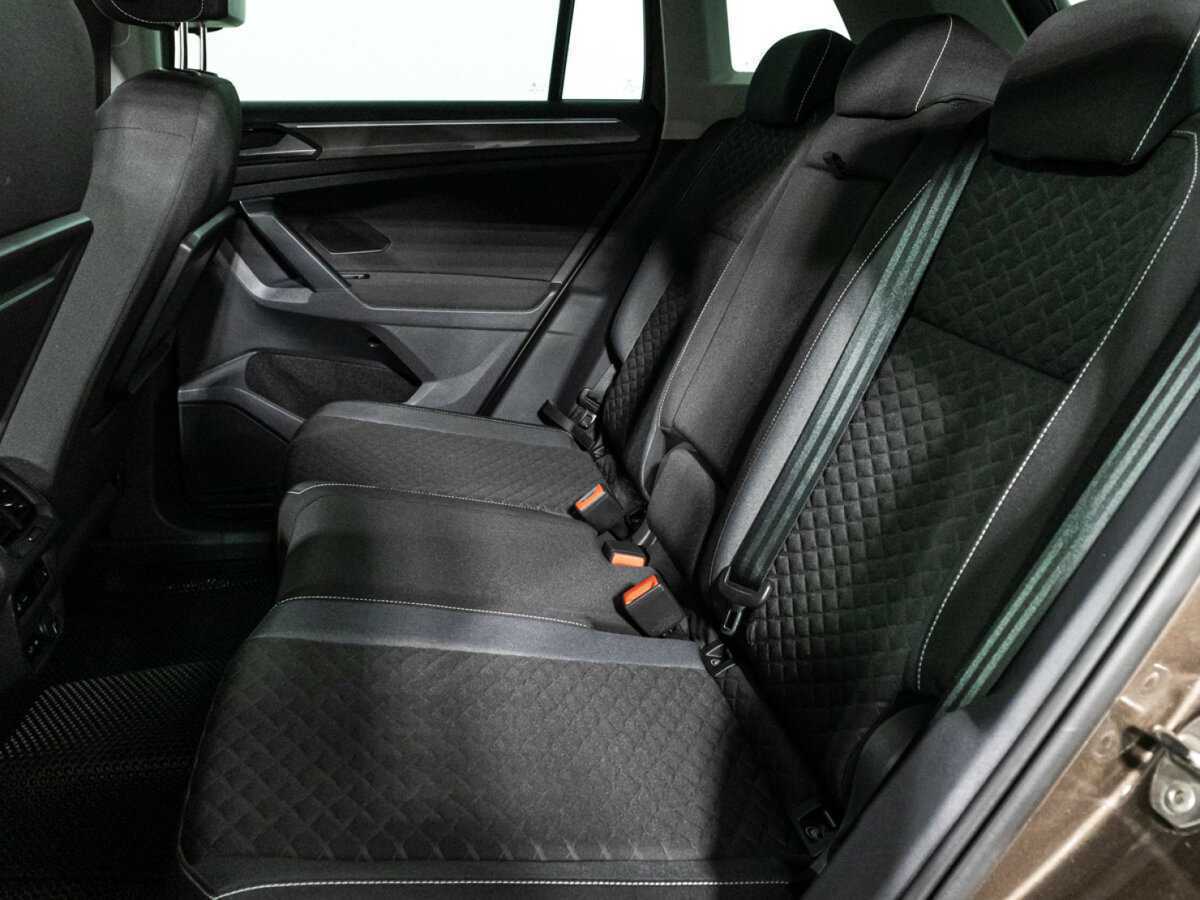 Фольксваген Тигуан б/у, 2018, Роботизированная. Фото: #9