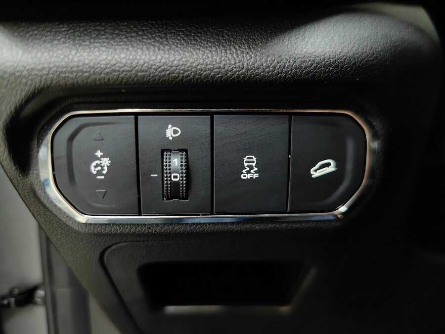 Хавал Джолион б/у, 2024, Роботизированная. Фото: #20