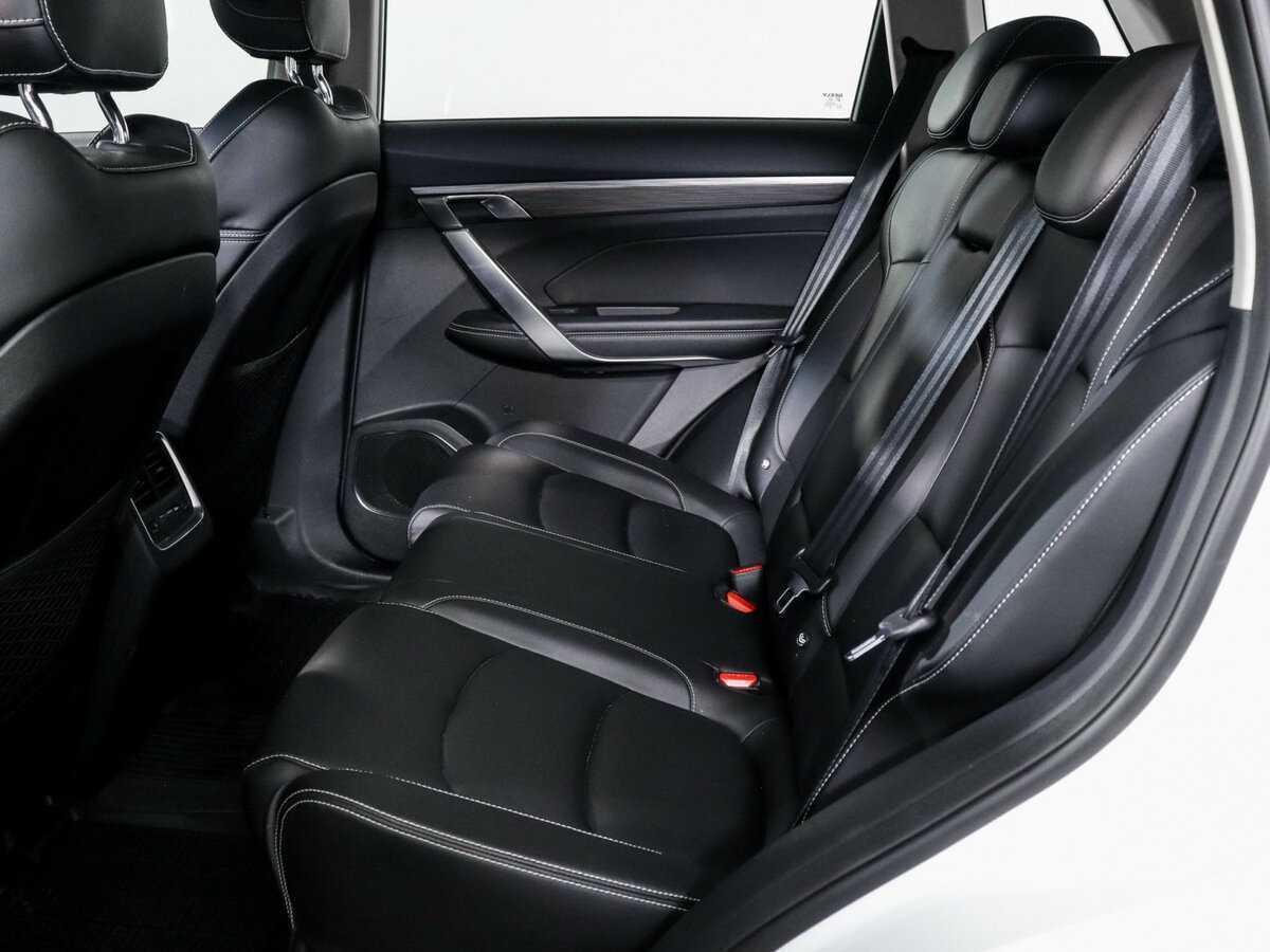 Джили Атлас Про б/у, 2023, Роботизированная. Фото: #9