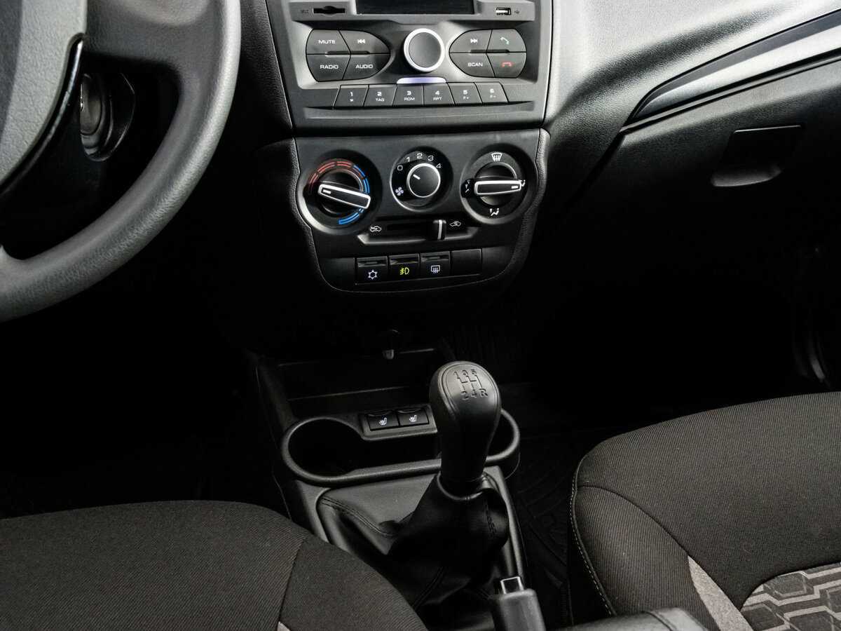 Лада (ВАЗ) Гранта б/у, 2023, Механическая. Фото: #9