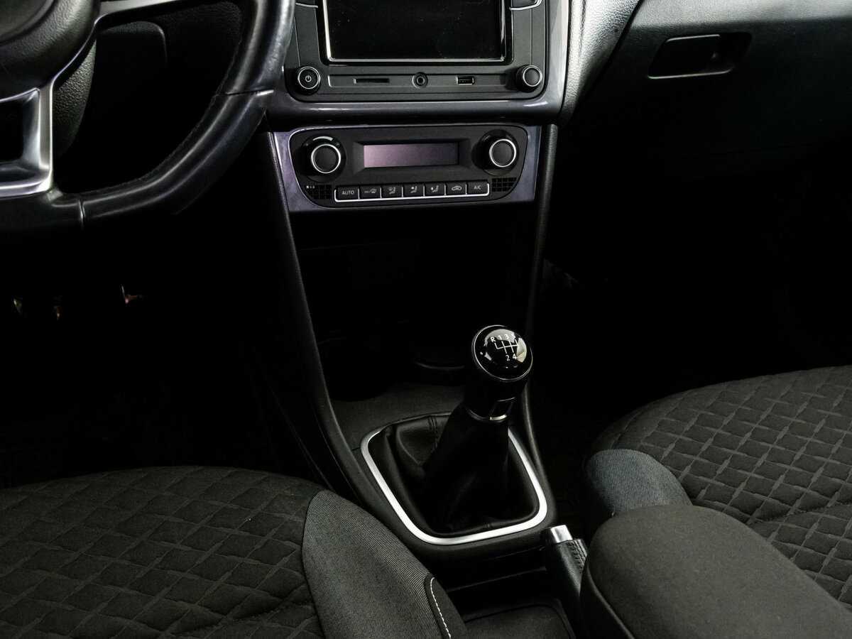 Фольксваген Поло б/у, 2018, Механическая. Фото: #11