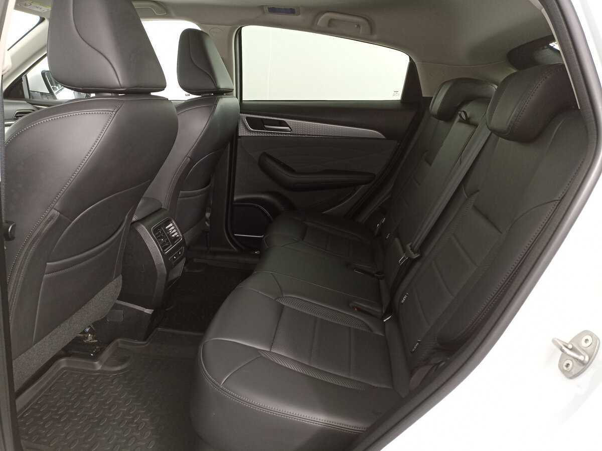 Хавал Ф7-икс б/у, 2023, Роботизированная. Фото: #8