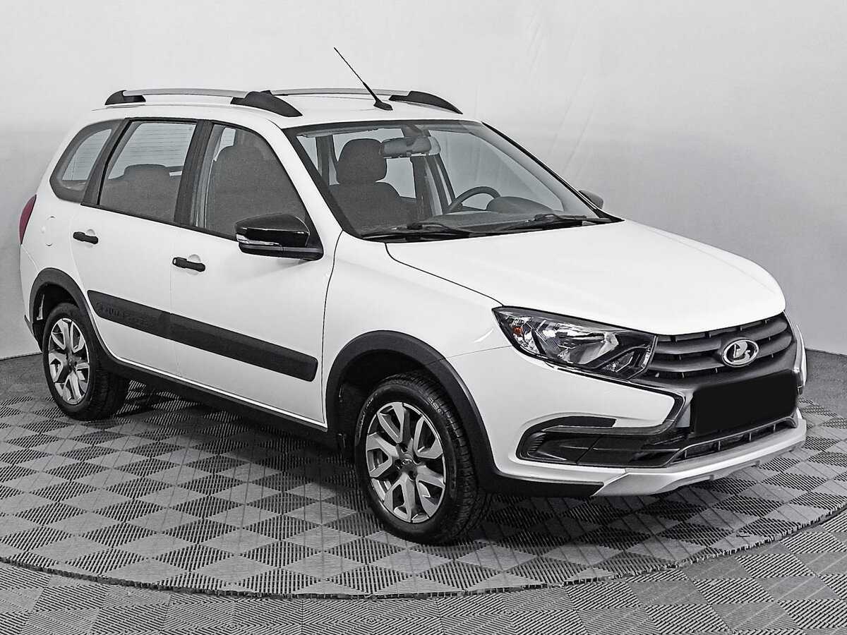 Лада (ВАЗ) Гранта б/у, 2023, Механическая. Фото: #2