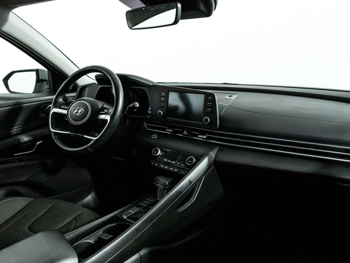 Хендай Елантра б/у, 2021, Автоматическая. Фото: #8