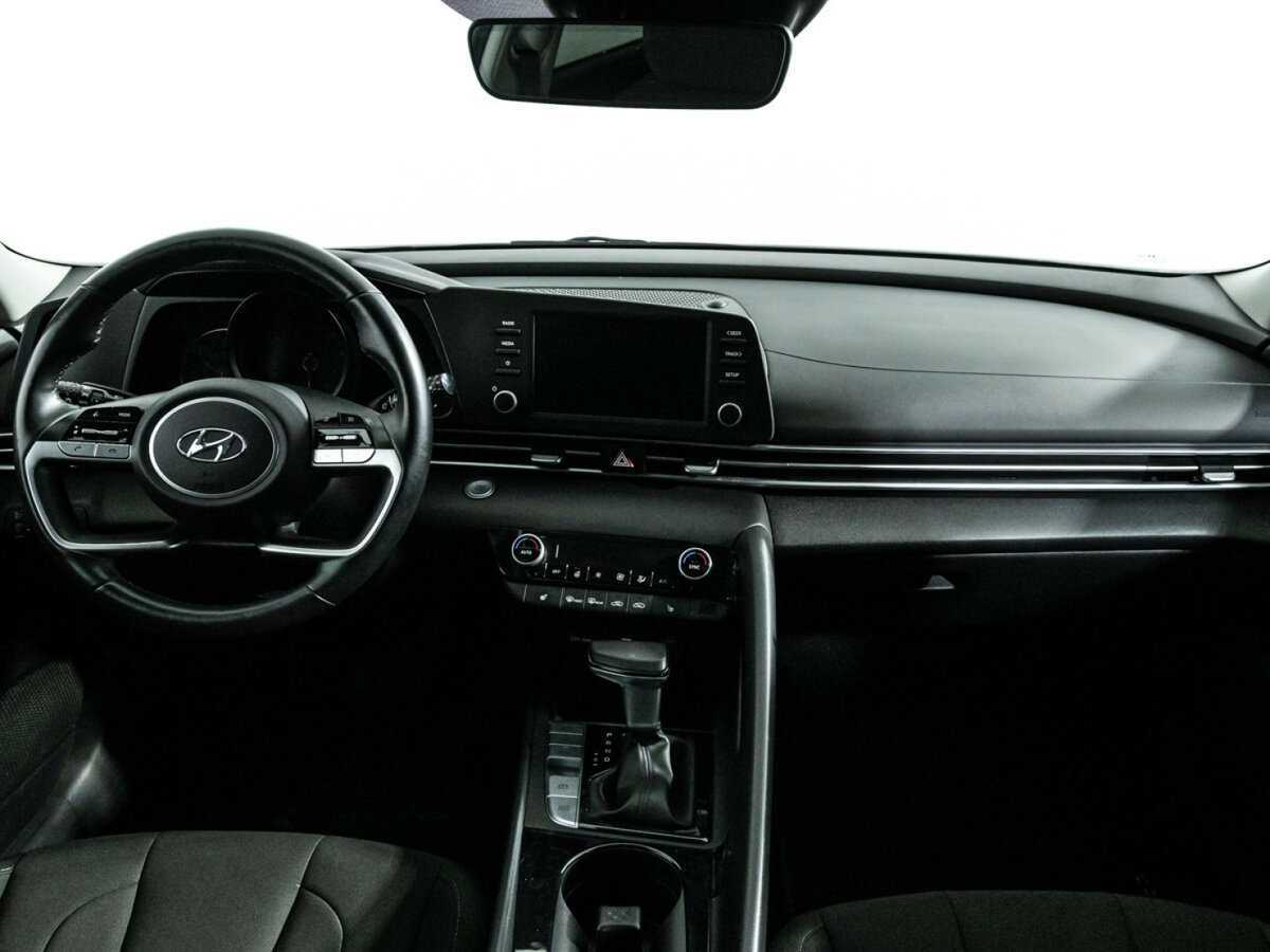 Хендай Елантра б/у, 2021, Автоматическая. Фото: #12