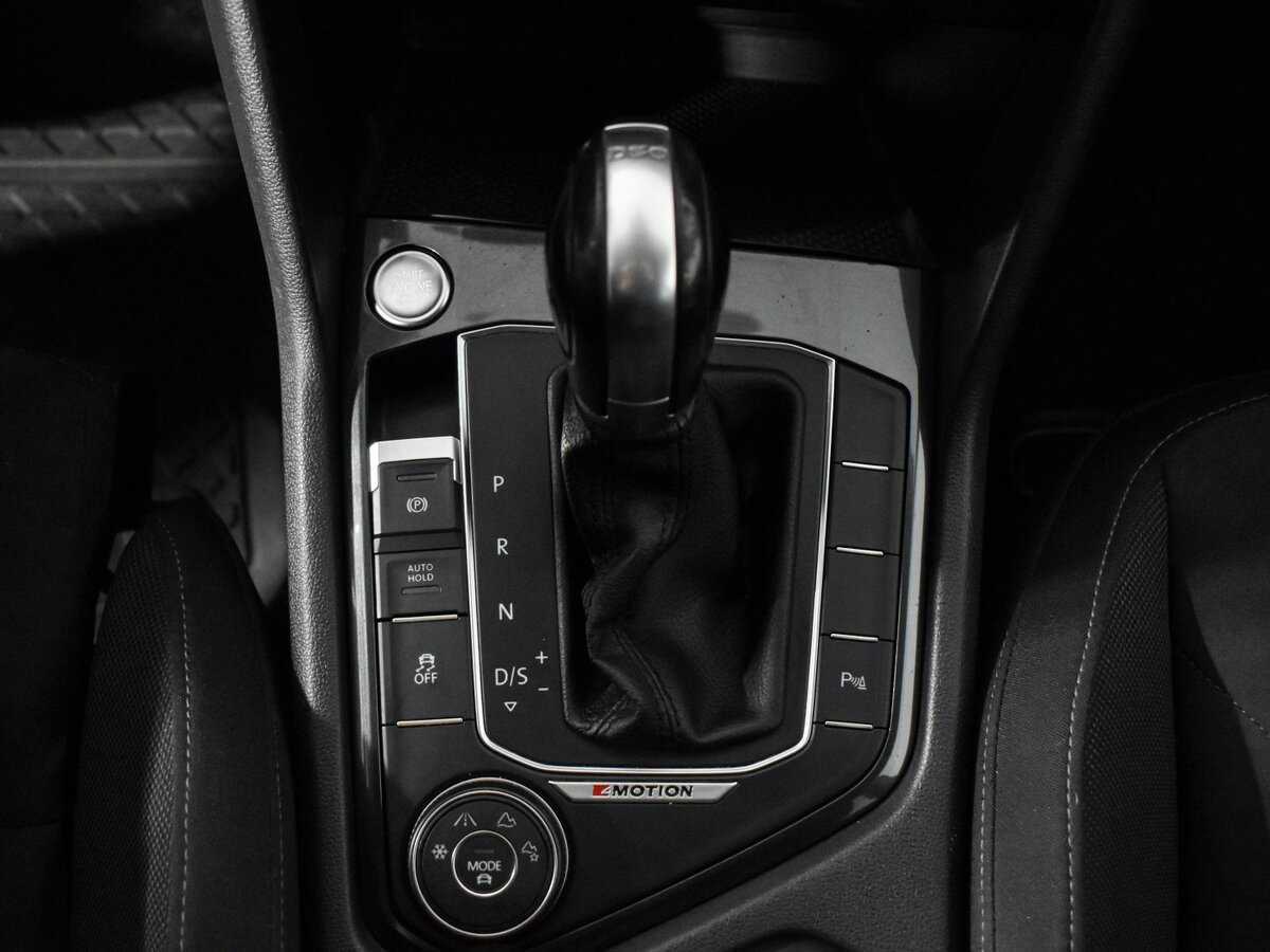 Фольксваген Тигуан б/у, 2017, Роботизированная. Фото: #10