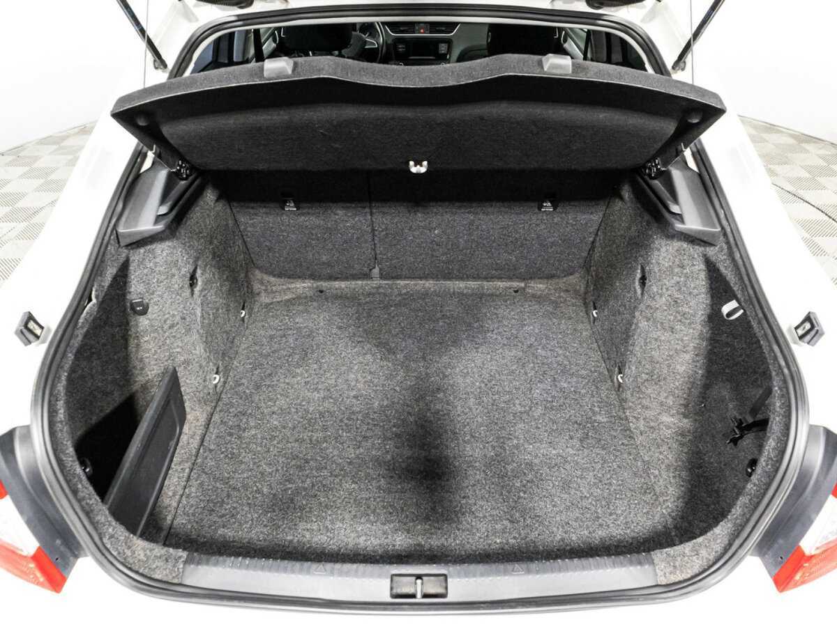 Шкода Октавия б/у, 2014, Механическая. Фото: #14