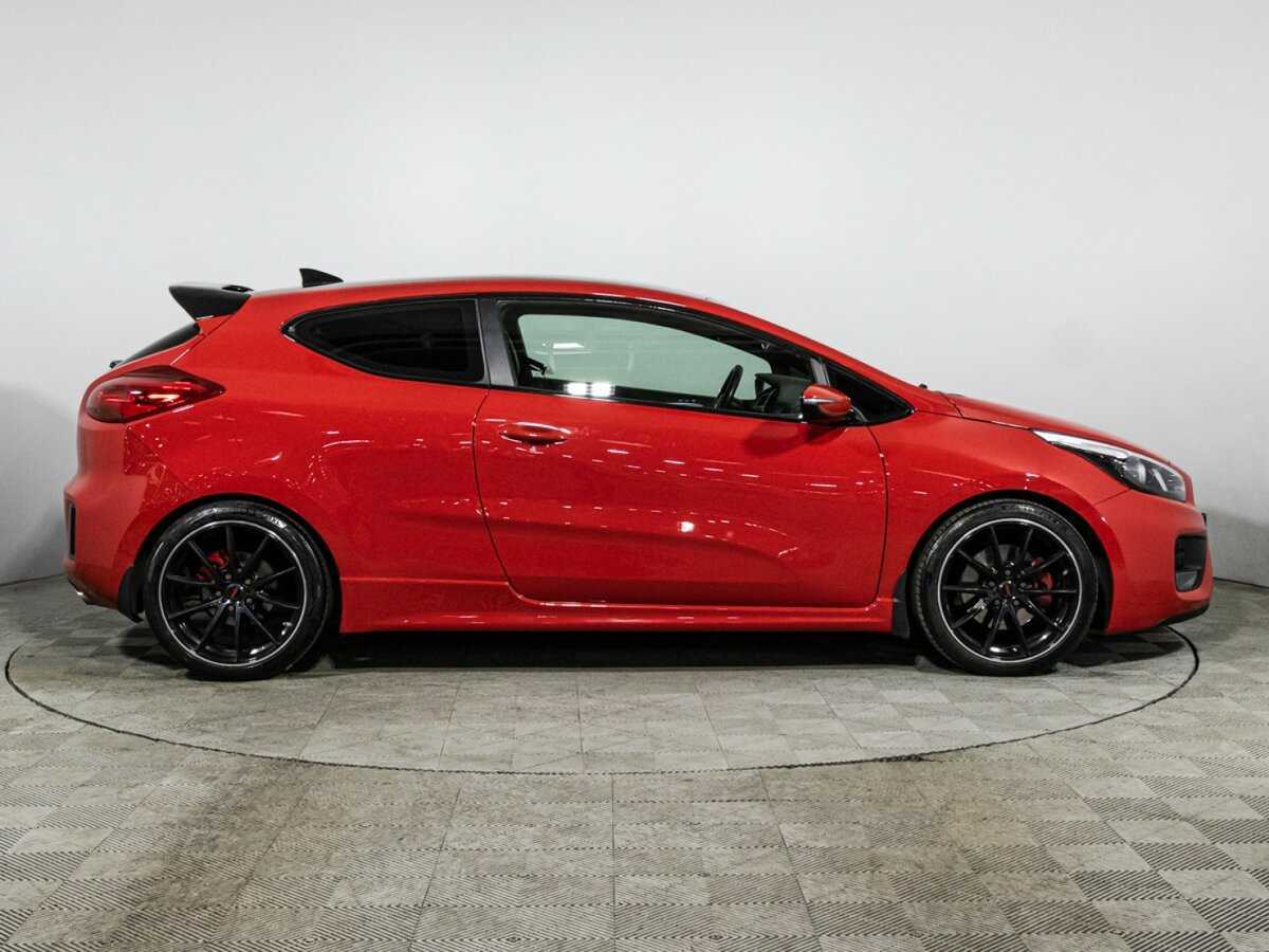 Киа Сид ГТ б/у, 2017, Механическая. Фото: #3