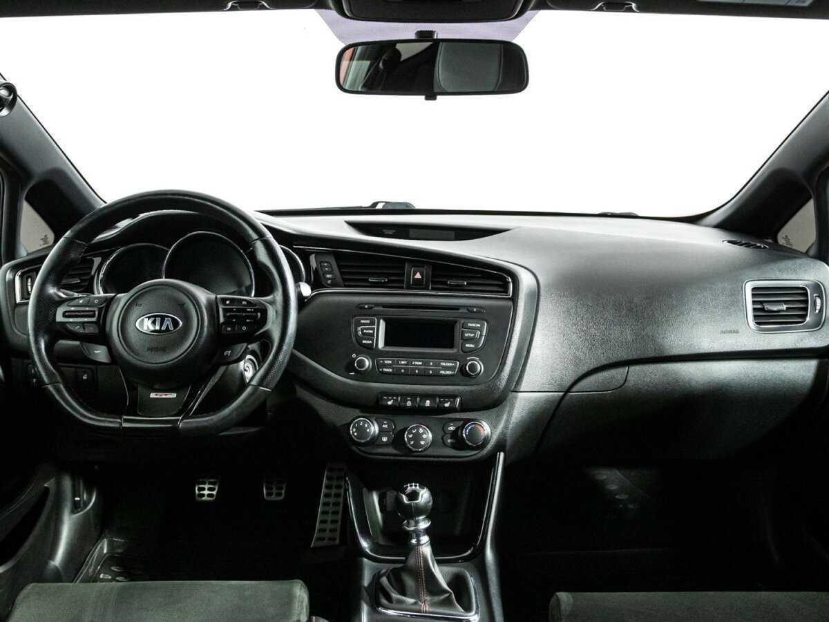 Киа Сид ГТ б/у, 2017, Механическая. Фото: #12