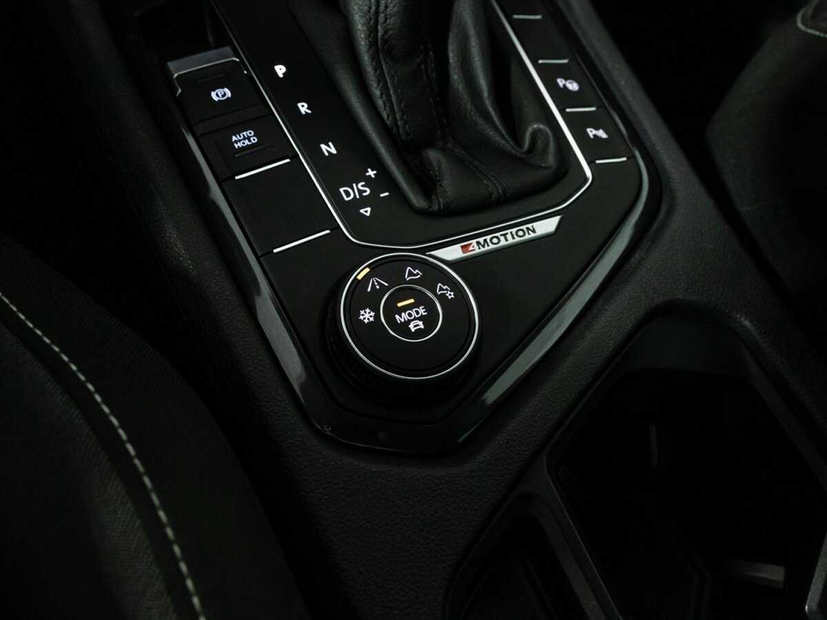 Фольксваген Тигуан б/у, 2018, Роботизированная. Фото: #20