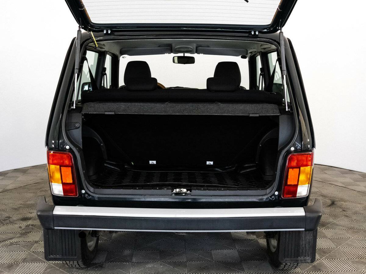 Лада (ВАЗ) Нива Лэдженд б/у, 2024, Механическая. Фото: #18