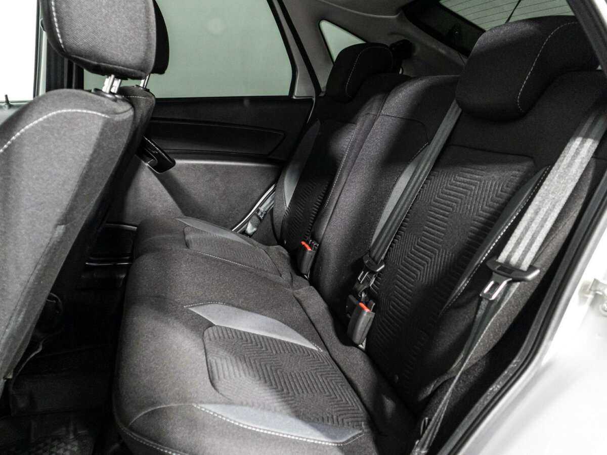 Лада (ВАЗ) Гранта б/у, 2024, Механическая. Фото: #9