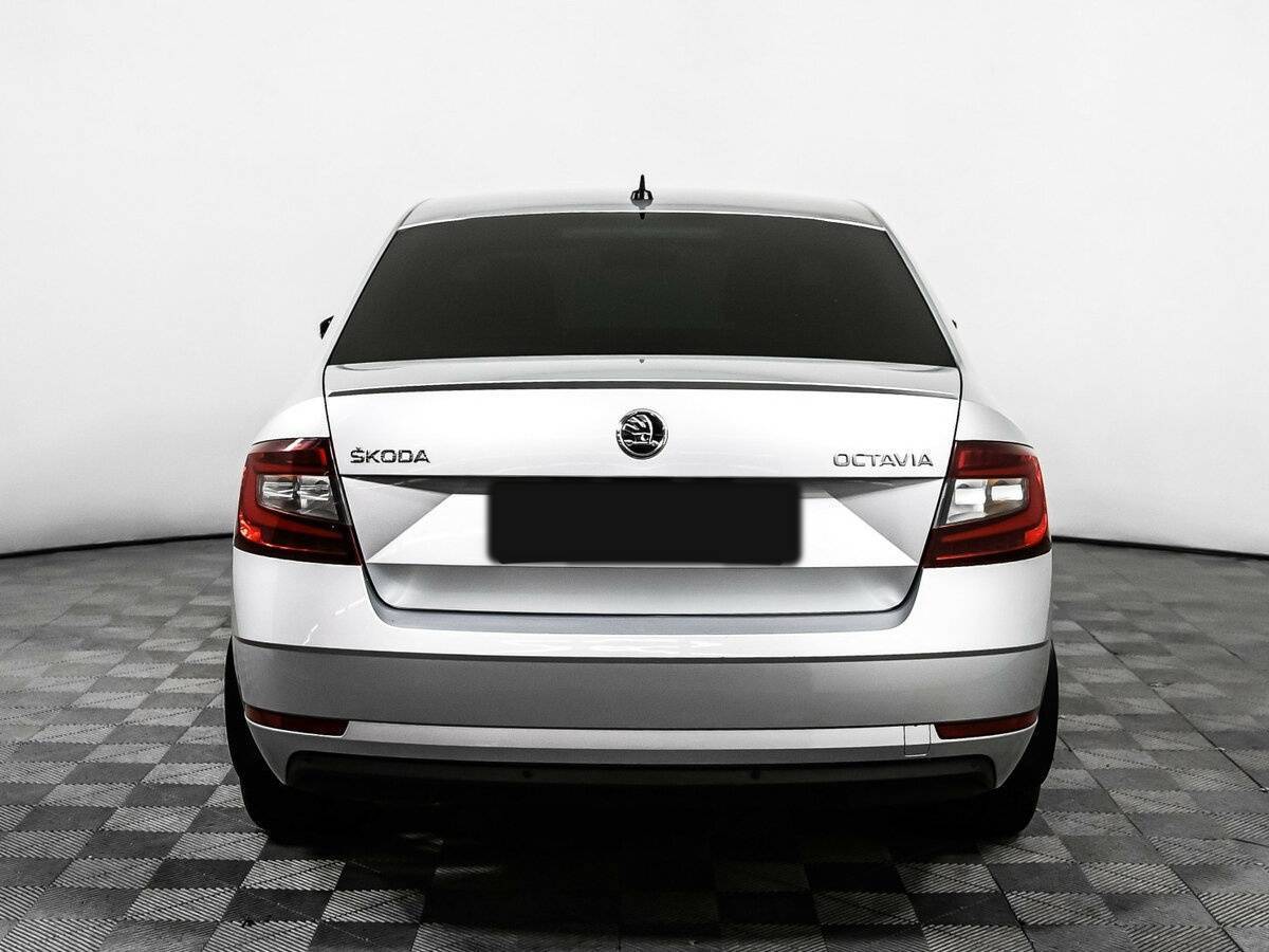 Шкода Октавия б/у, 2018, Роботизированная. Фото: #5