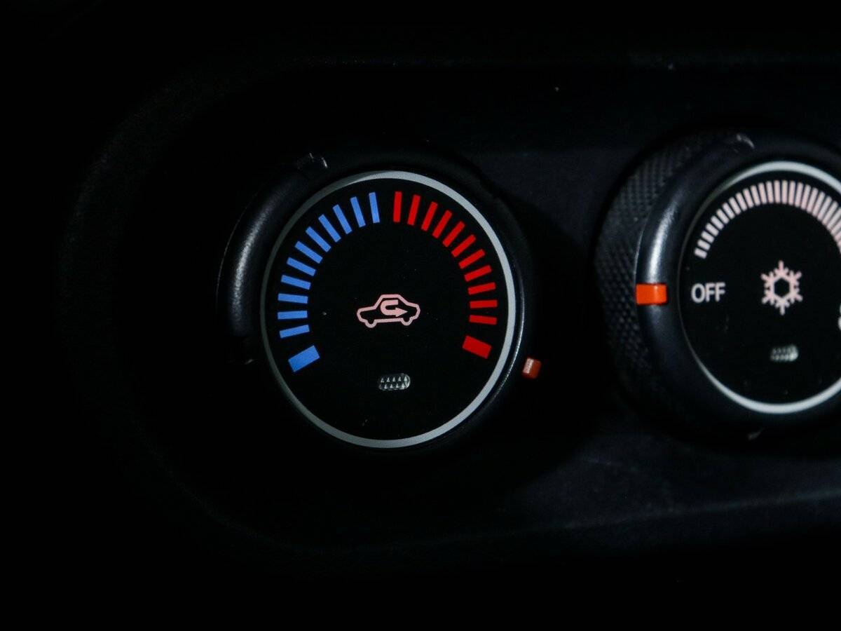 Митсубиши Лансер б/у, 2014, Механическая. Фото: #15