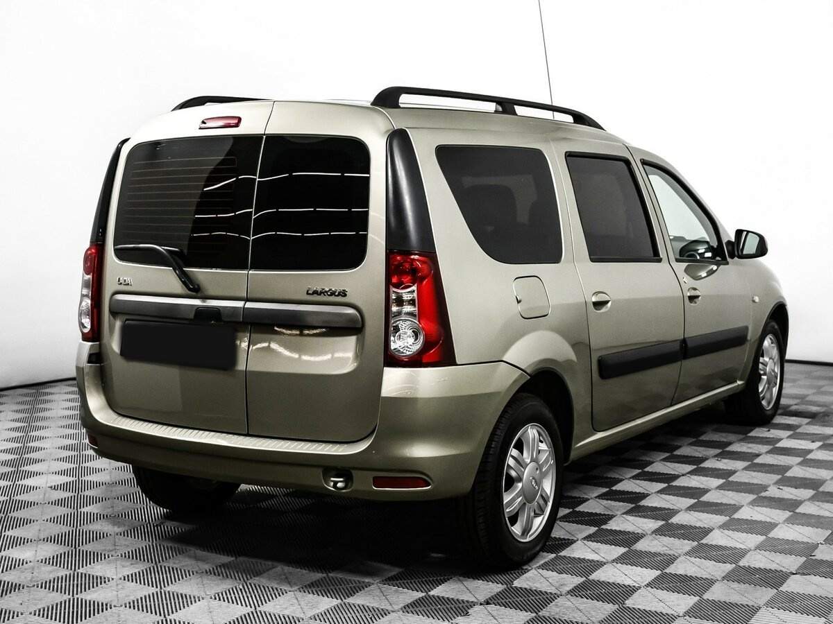 Лада (ВАЗ) Ларгус б/у, 2014, Механическая. Фото: #4