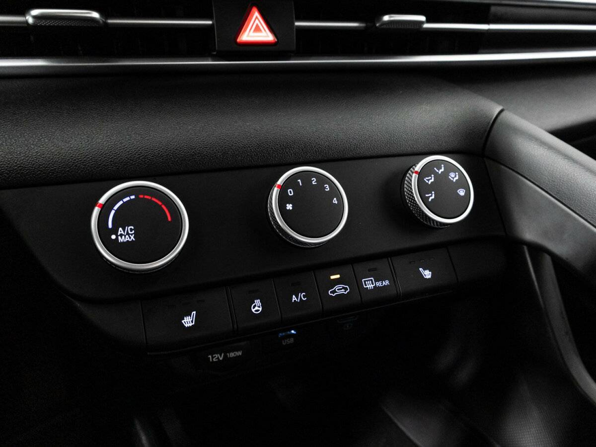 Хендай Елантра б/у, 2021, Автоматическая. Фото: #16