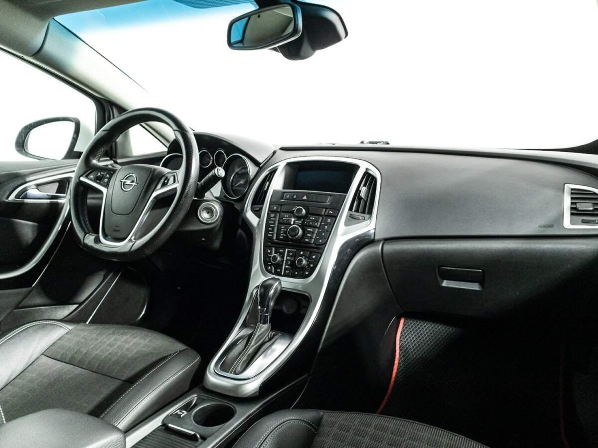 Опель Астра б/у, 2013, Автоматическая. Фото: #8