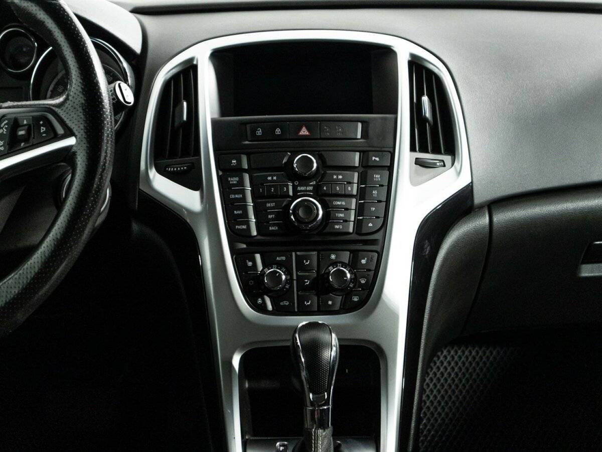 Опель Астра б/у, 2013, Автоматическая. Фото: #13