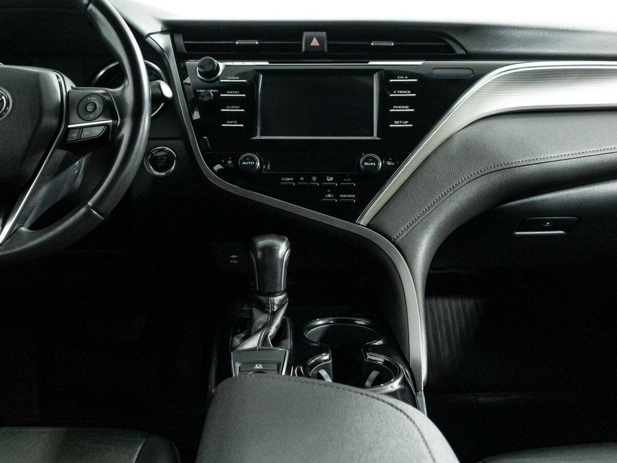 Тойота Камри б/у, 2018, Автоматическая. Фото: #13