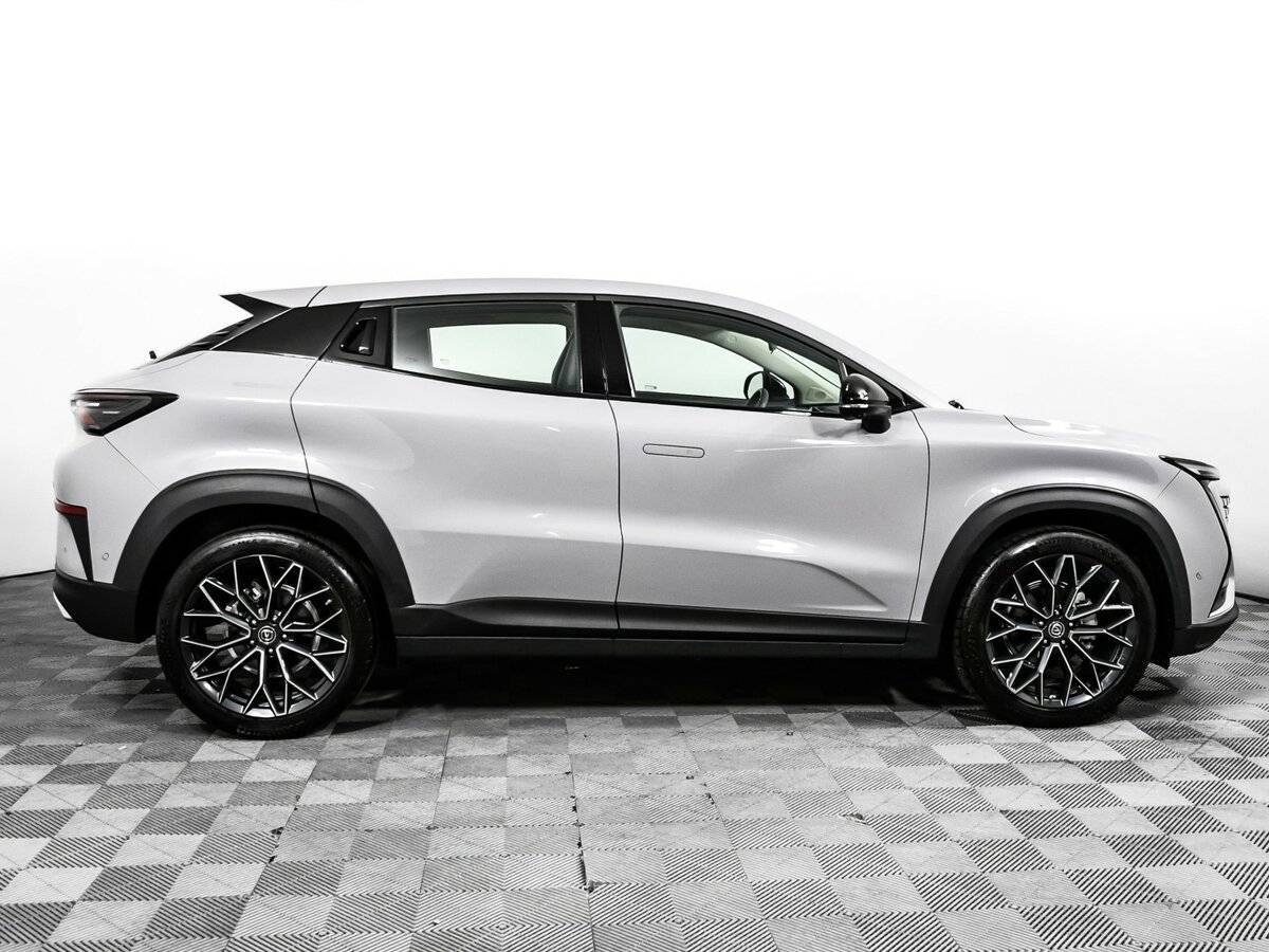 Чанган УНИ-Т б/у, 2023, Роботизированная. Фото: #3