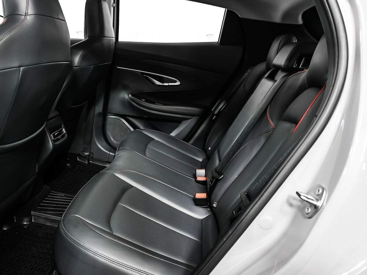 Чанган УНИ-Т б/у, 2023, Роботизированная. Фото: #13