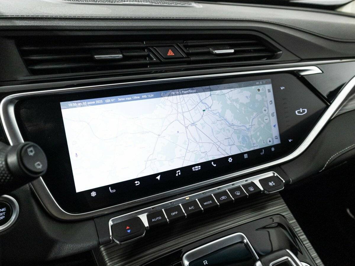 Джили Атлас Про б/у, 2021, Роботизированная. Фото: #16