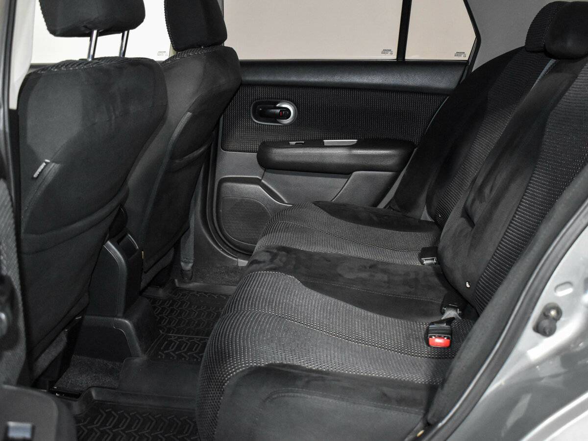 Ниссан Тиида б/у, 2013, Механическая. Фото: #10