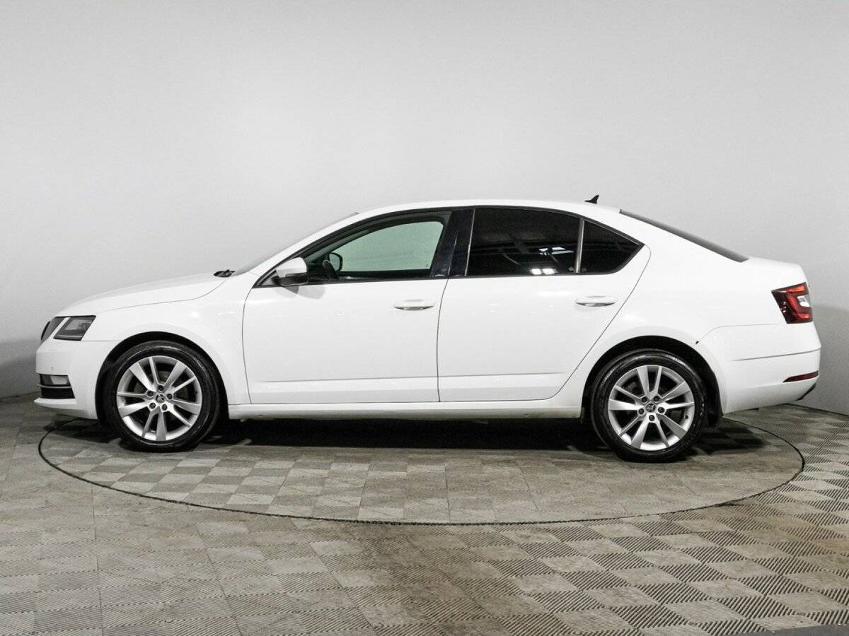 Шкода Октавия б/у, 2017, Роботизированная. Фото: #7