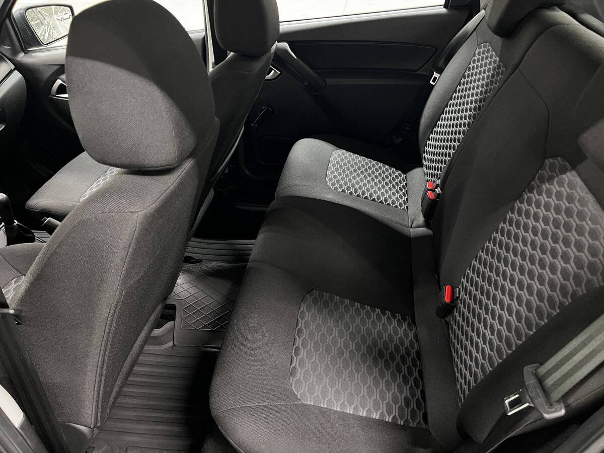 Лада (ВАЗ) Гранта б/у, 2024, Механическая. Фото: #11