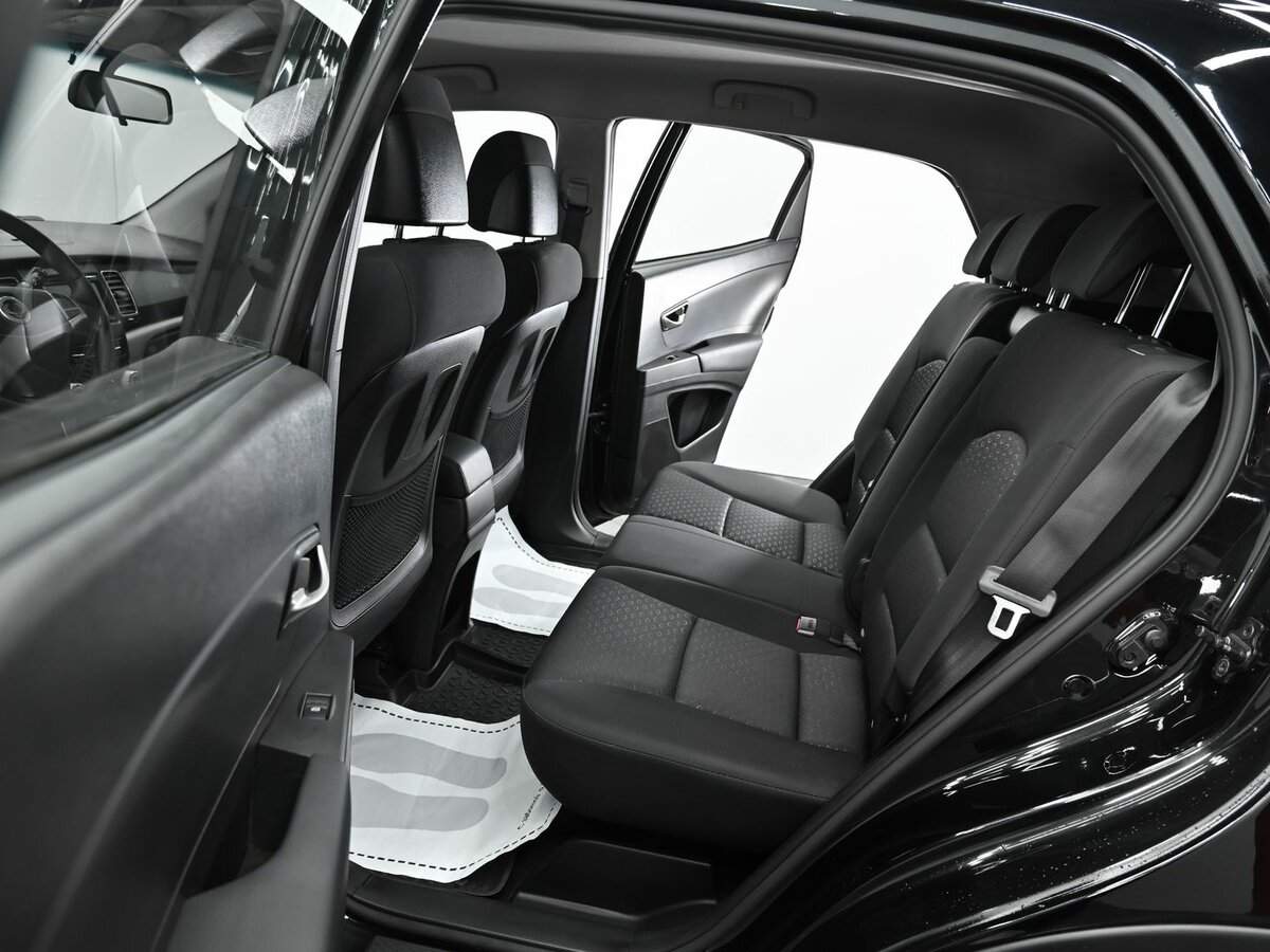 Сан-Ён Актион б/у, 2013, Автоматическая. Фото: #13