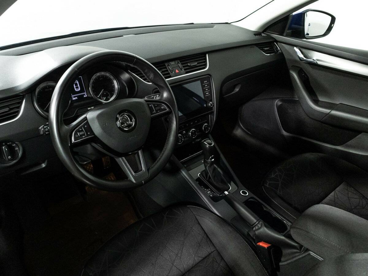 Шкода Октавия б/у, 2019, Роботизированная. Фото: #10