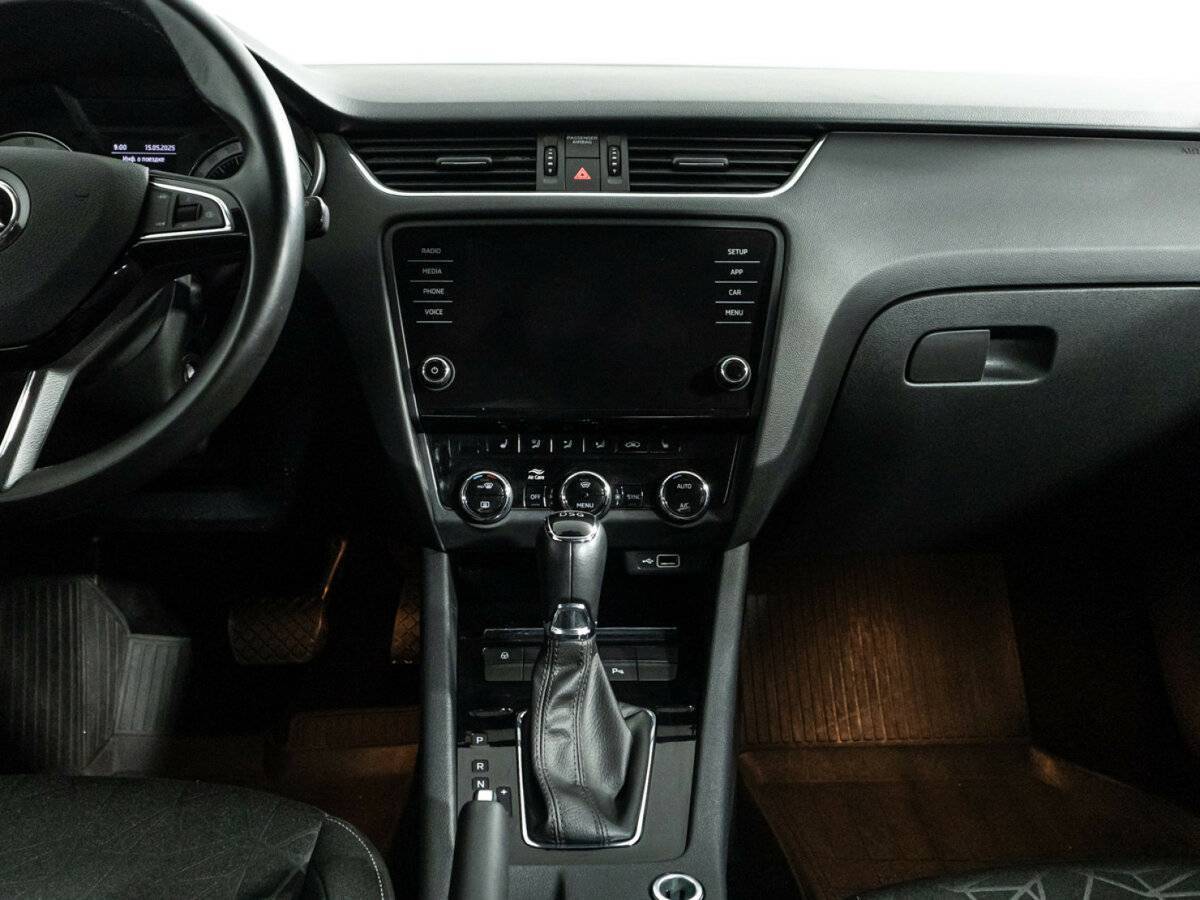 Шкода Октавия б/у, 2019, Роботизированная. Фото: #13