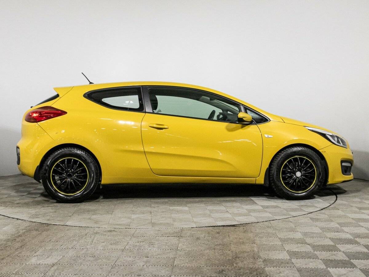 Киа Сид б/у, 2016, Автоматическая. Фото: #3