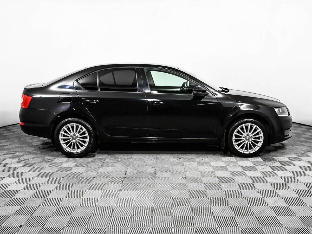 Шкода Октавия б/у, 2014, Роботизированная. Фото: #3